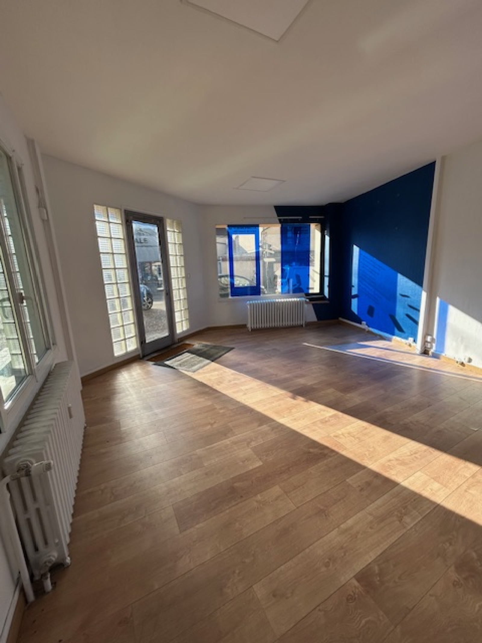 Image_, Local commercial, Chaumont, ref :1004