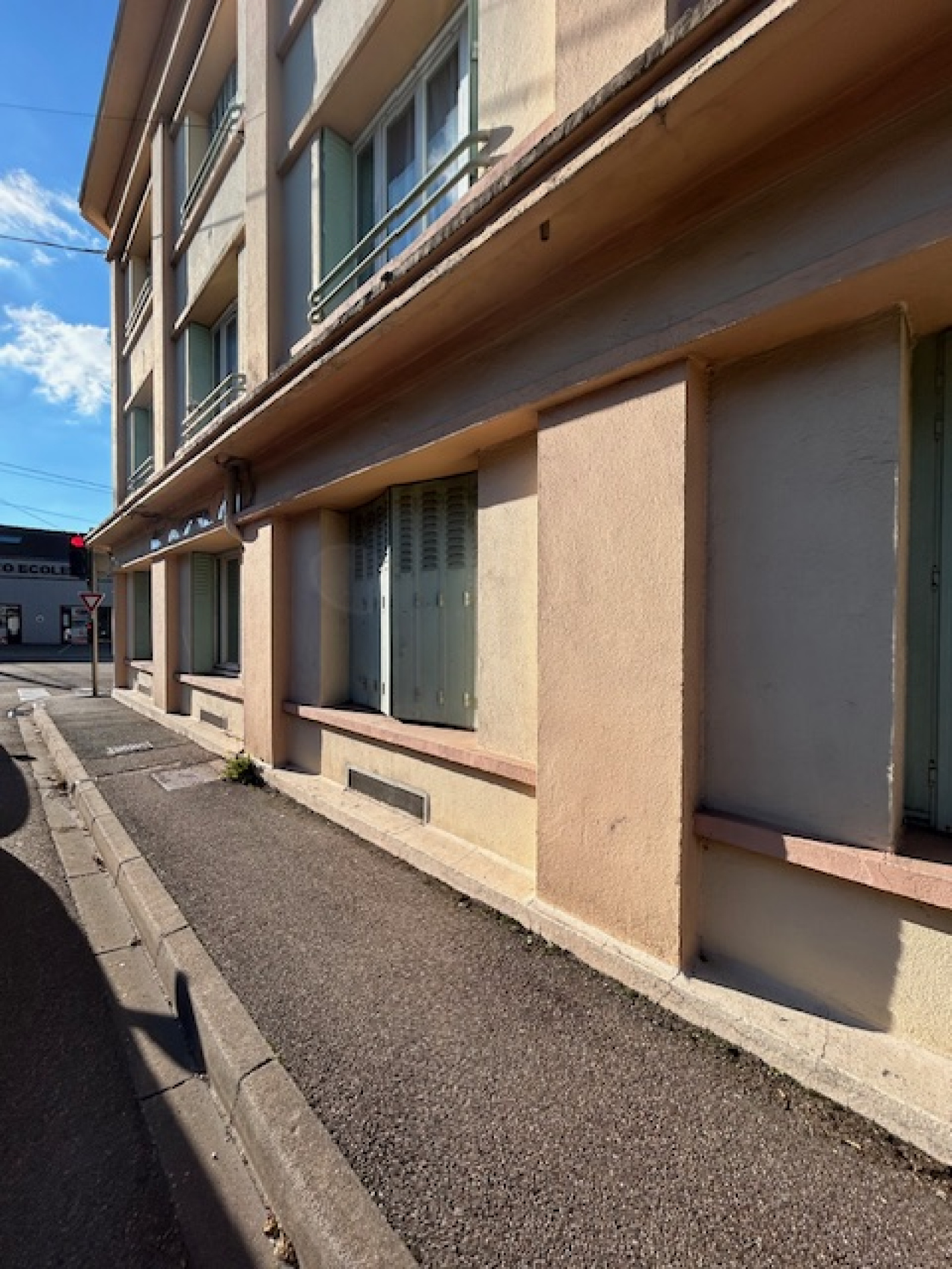 Image_, Local commercial, Chaumont, ref :1004