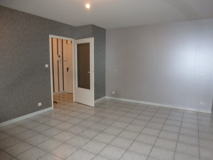 biens/1/8fe0093bb30d6f8c31474bd0764e6ac0/416-2.jpg