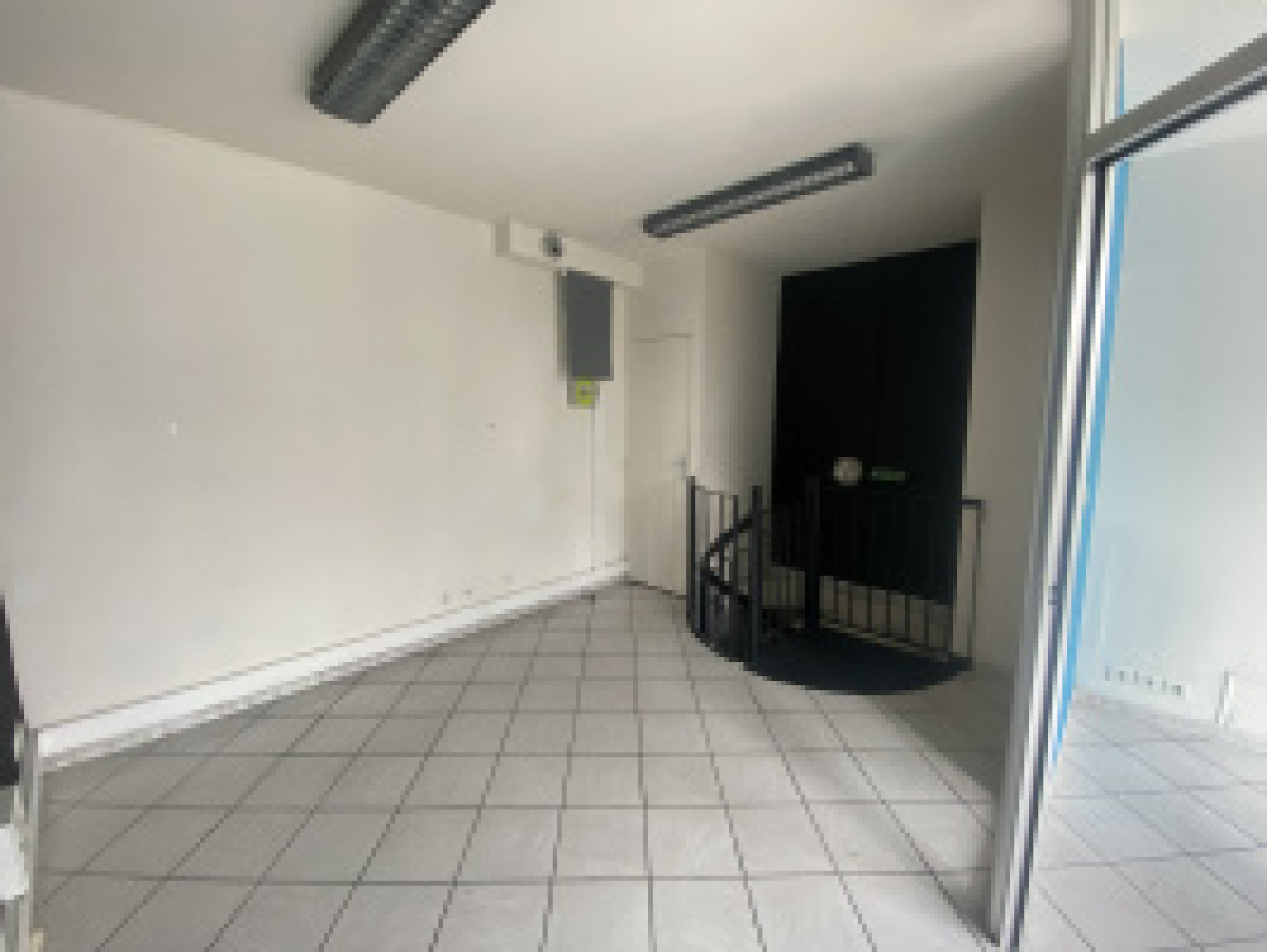 Image_, Local commercial, Chaumont, ref :901