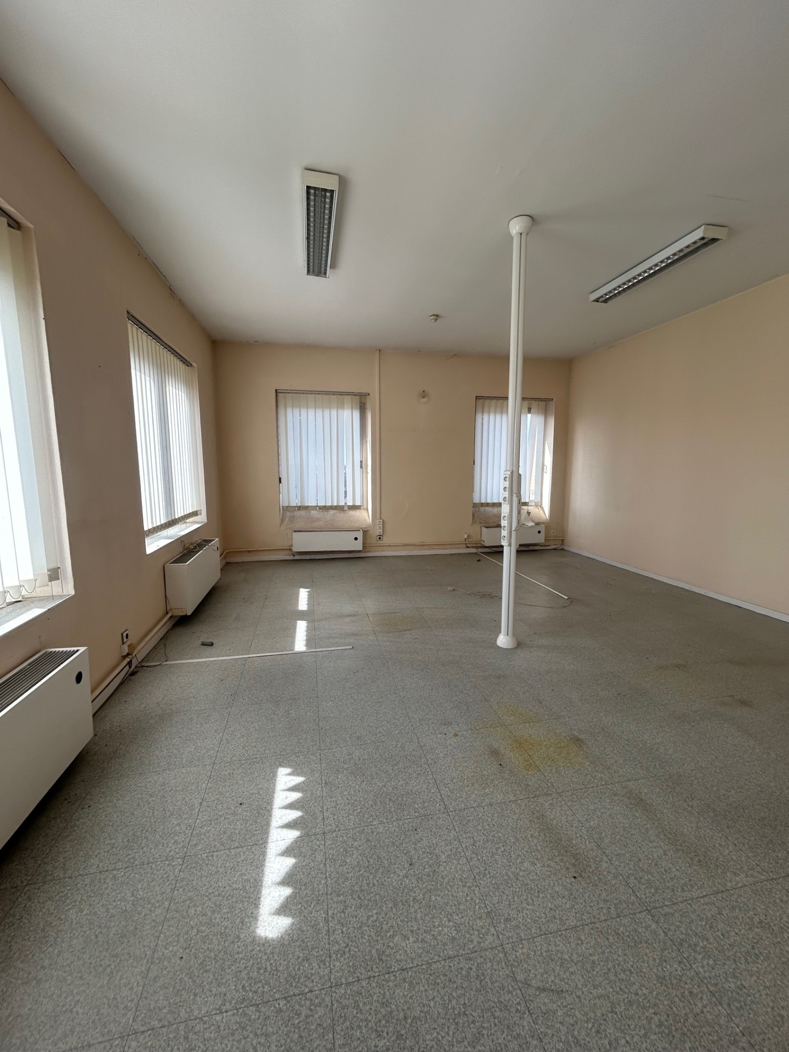 Image_, Local professionnel, Chaumont, ref :362