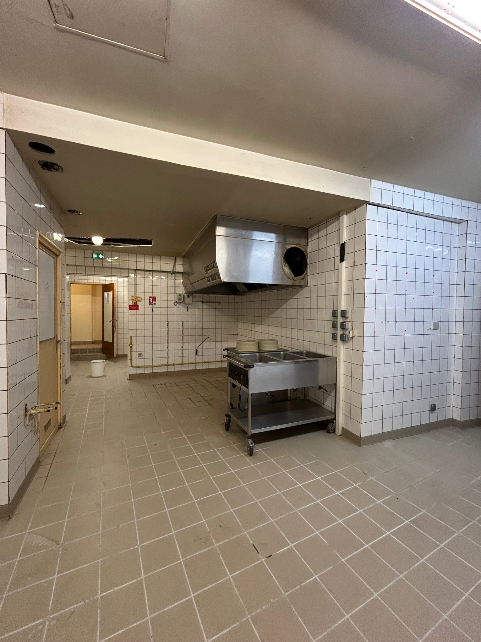 Image_, Local commercial, Chaumont, ref :813